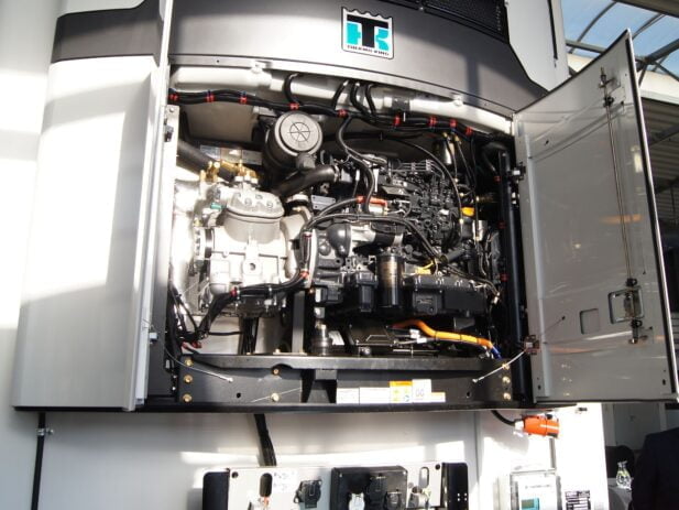 | TRS SERVICE thermo_king_advancer inside