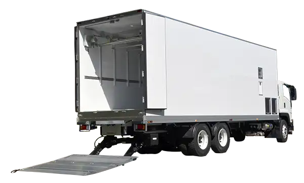 | TRS SERVICE TRS Smithway trailer, for delivering chicks the safe way